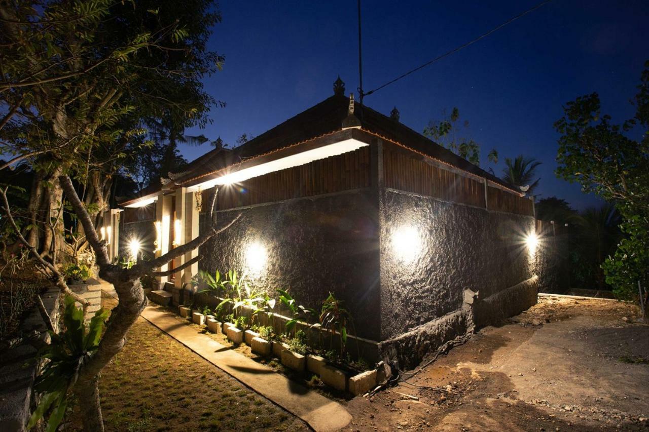 Ambengan Private Villas Toyapakeh Екстериор снимка