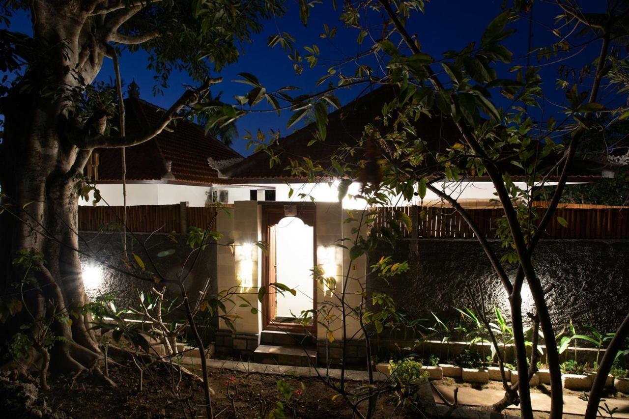 Ambengan Private Villas Toyapakeh Екстериор снимка